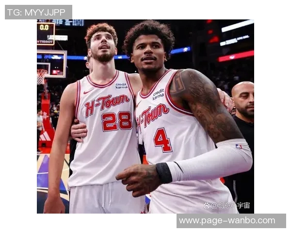 球队人手不足仍坚持替补出战托马斯对此态度冷淡不愿评论