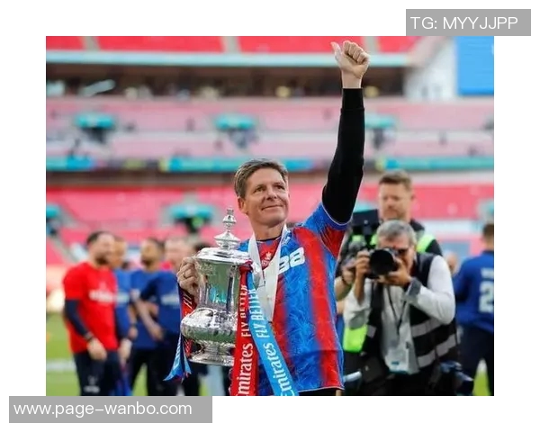 罗马诺曝格拉斯纳或将辞职水晶宫弗兰克在热刺帅位面临巨大压力 罗马诺曝格拉斯纳或将辞职水晶宫弗兰克在热刺帅位面临巨大压力