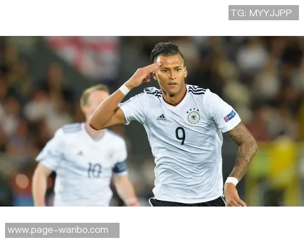 萨维切维奇分析莱奥位置选择认为边路更合适中锋表现不佳